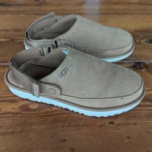 UGG Goldenstar Clog Chestnut Size 5